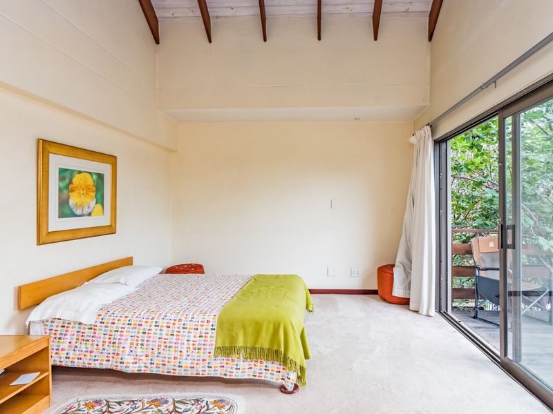 ENTERTAINER DELIGHT IN THIS LARGE FAMILY DREAM HOME IN MEERHOF, FULLY FURNISHED - Photo 10