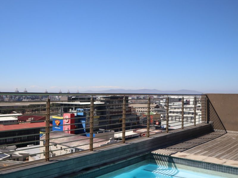 Charming 2-Bedroom Apartment for Sale in Zonnebloem, Cape Town - Photo 2