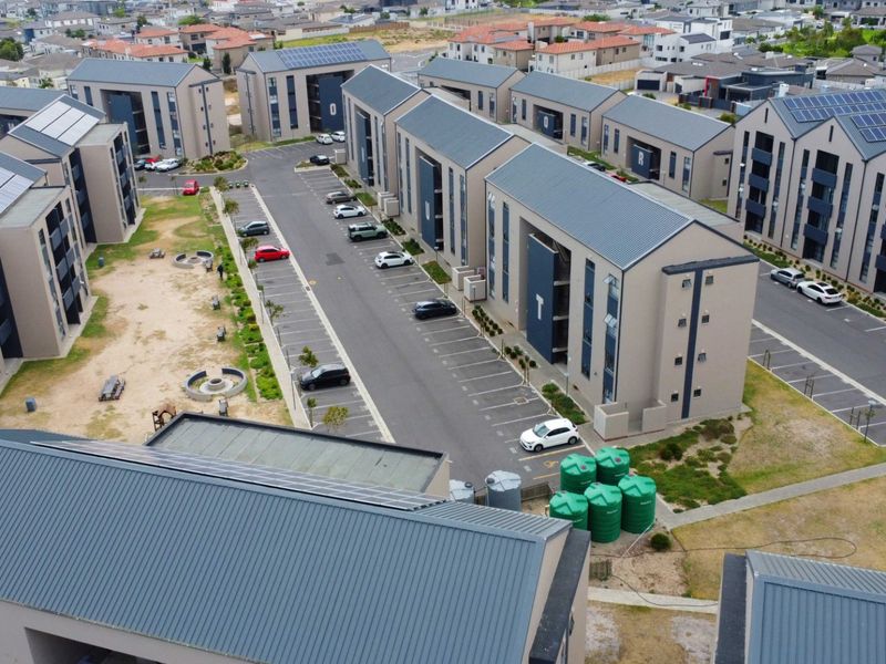 Neat safe apartment for sale. - Photo 3