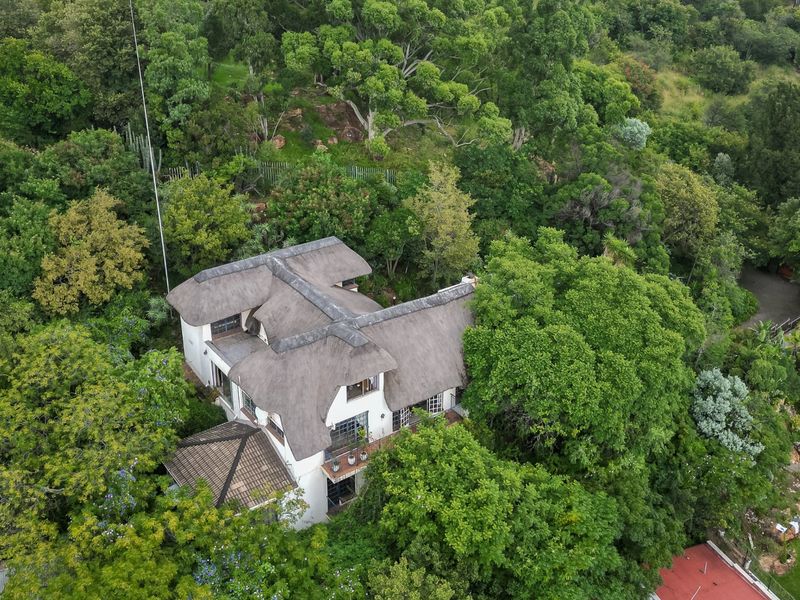 Exceptional Investment Property - 5 Bedroom Home with Extensive Accommodation in Auckland Park - Photo 3