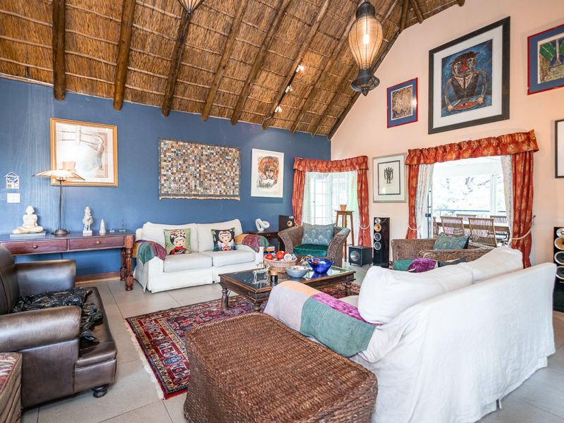 Exceptional Investment Property - 5 Bedroom Home with Extensive Accommodation in Auckland Park - Photo 5