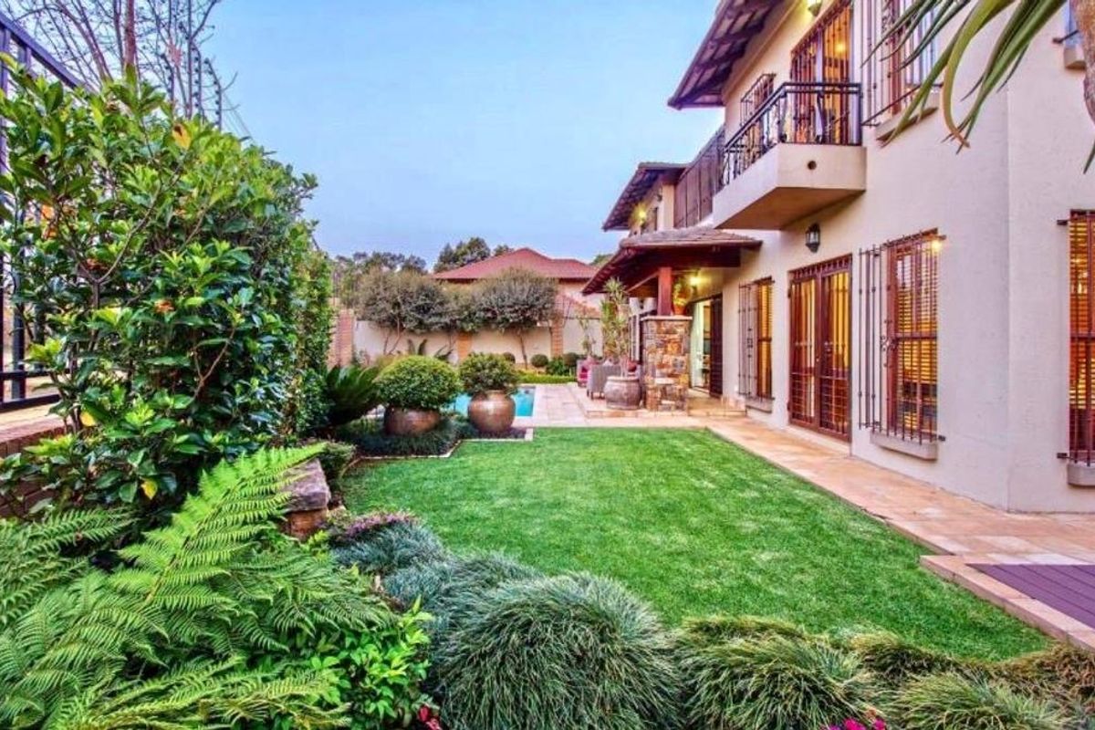 A Private Resort Hidden in Waterkloof Ridge — Where Every Day Feels Like a Getaway! - Photo 2