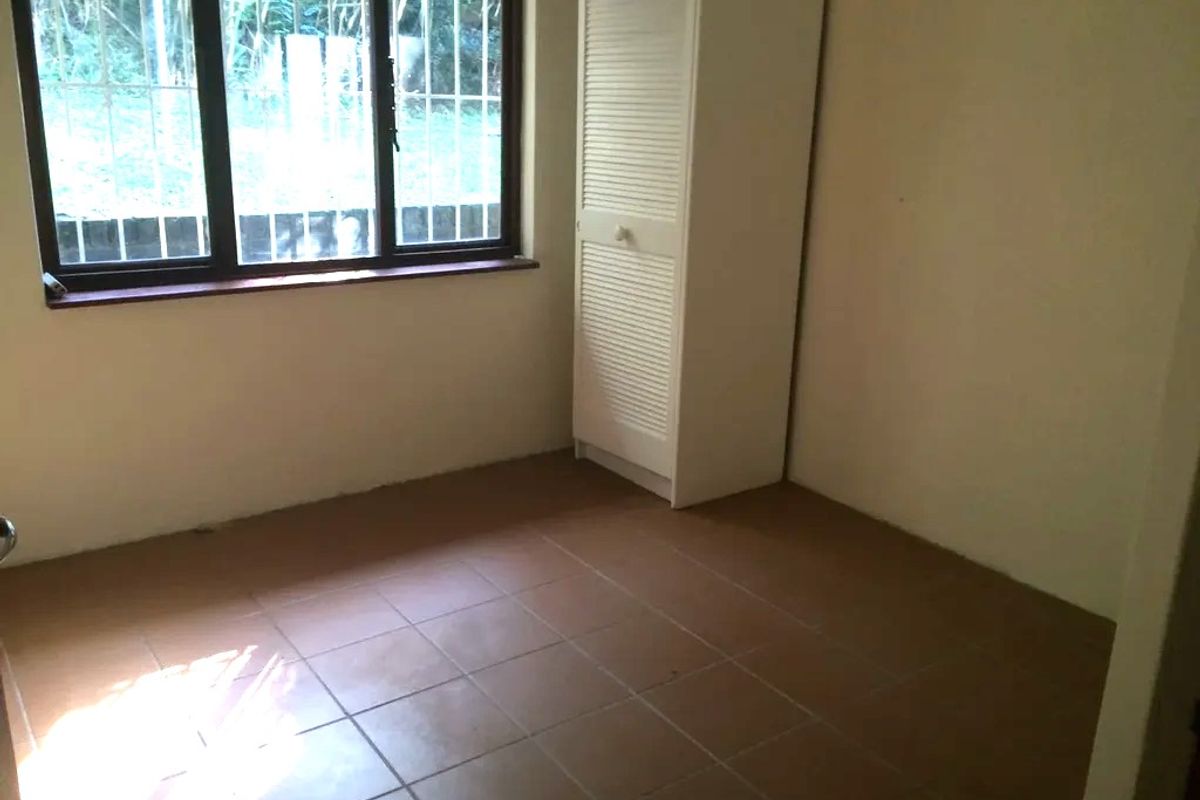 Two Bed, Two Bath Cottage with Own Entrance in Safe and Secure Suburb- Creer Road, Westville - Photo 2