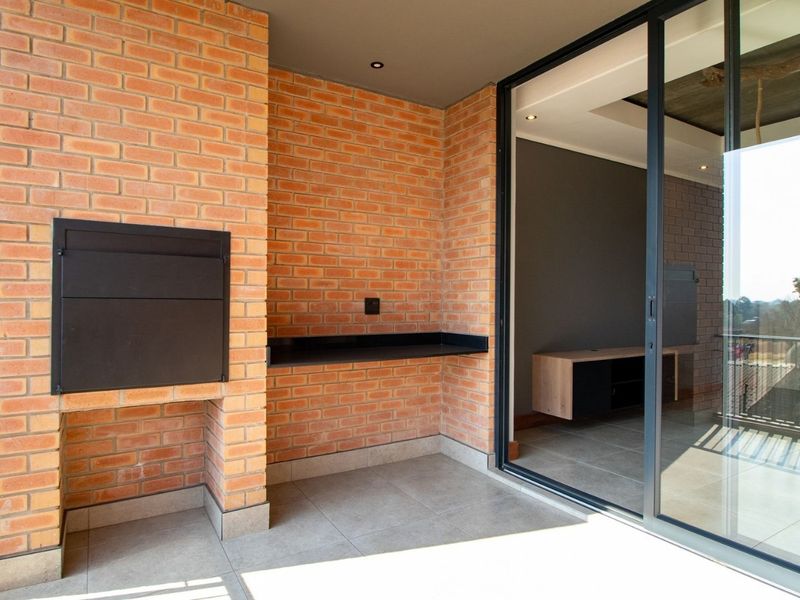 Modern 2 Bedroom, 2 Bathroom Apartment for Sale in Berula, Benoni – Stylish Living - Photo 5