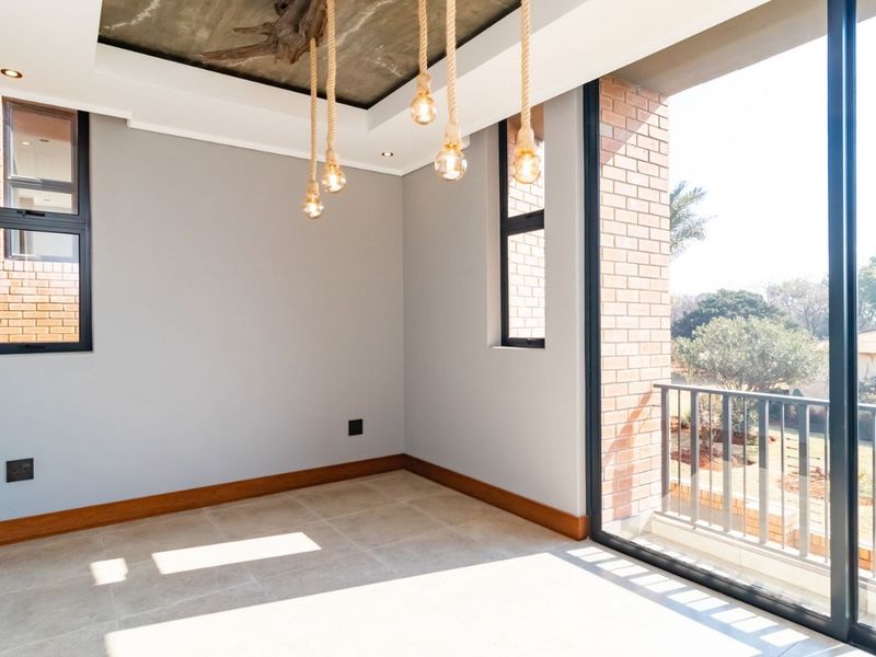 Modern 2 Bedroom, 2 Bathroom Apartment for Sale in Berula, Benoni – Stylish Living - Photo 8