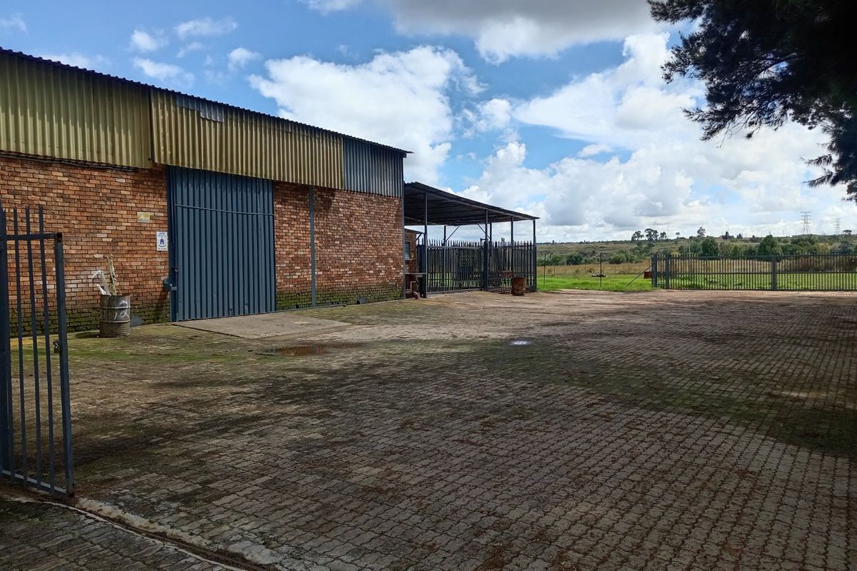 WAREHOUSE / MANUFACTURER SPACE AVAILABLE FOR RENTAL  - Photo 5