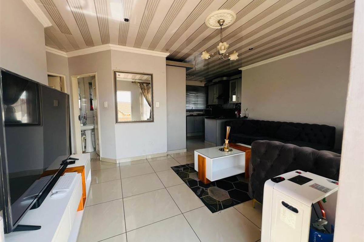 Modern 2Bedroom Apartment in Secure Fielding Place - Photo 2