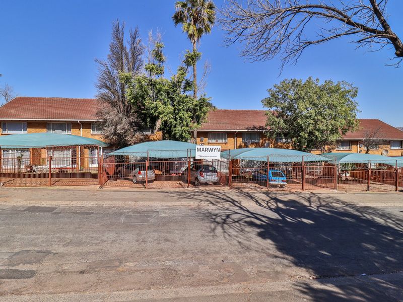 Property development for sale in marwyn complex,windsor - Photo 2