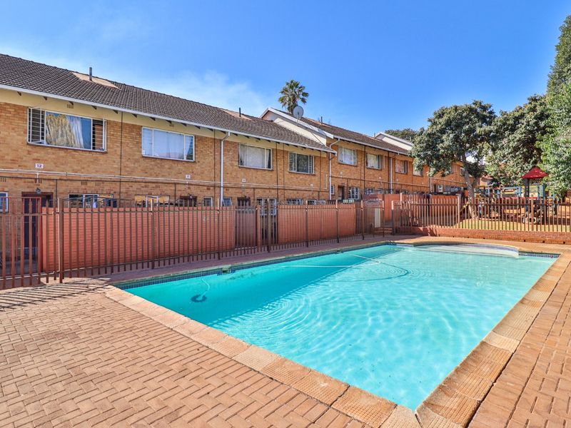 Property development for sale in marwyn complex,windsor - Photo 7