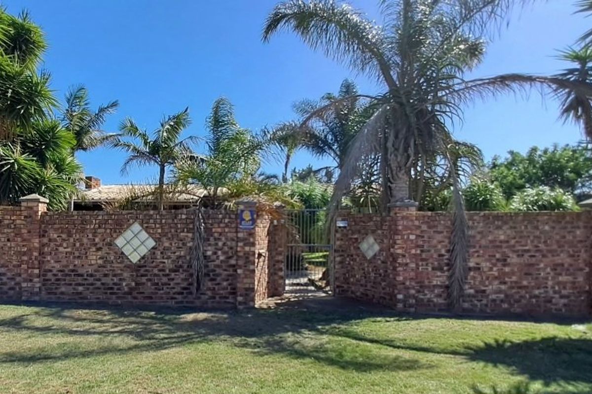 Big Family Home up for grabs! - Photo 3