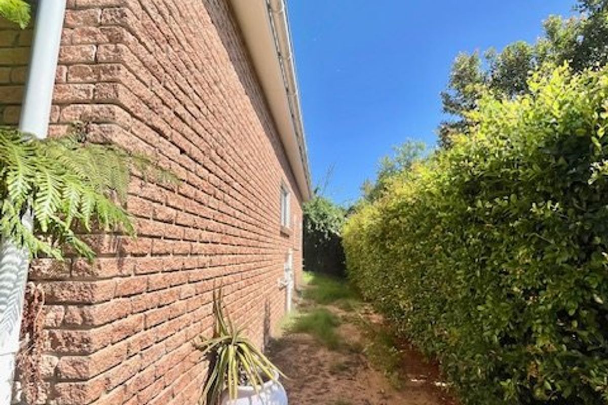 stunning 3 bedroom rental house in reebok. - Photo 5