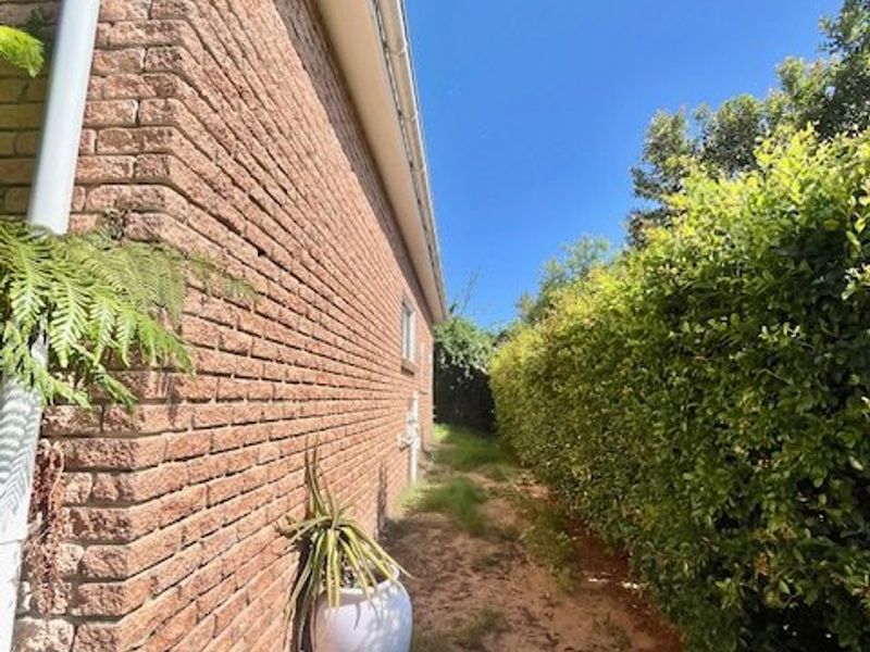 stunning 3 bedroom rental house in reebok. - Photo 5