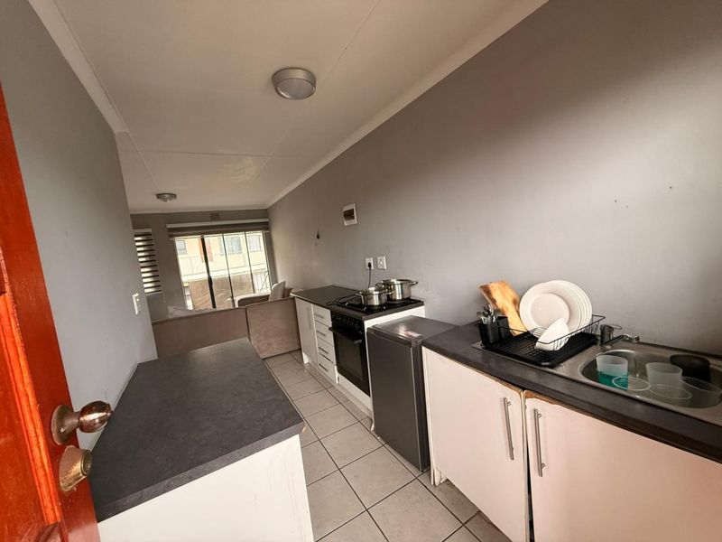 2 Bedrooms, 1 Bathroom Apartment For Sale In Newlands, Durban - Photo 3