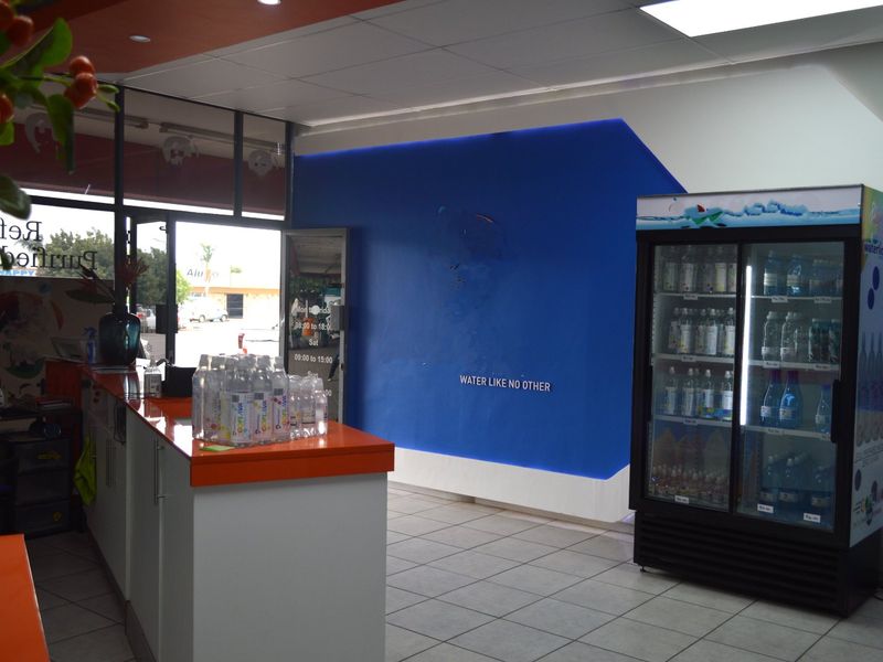 Prime Location Turnkey Hydration & Health Retail Franchise – Fully Equipped & Ready for Immediate Operation - Photo 4