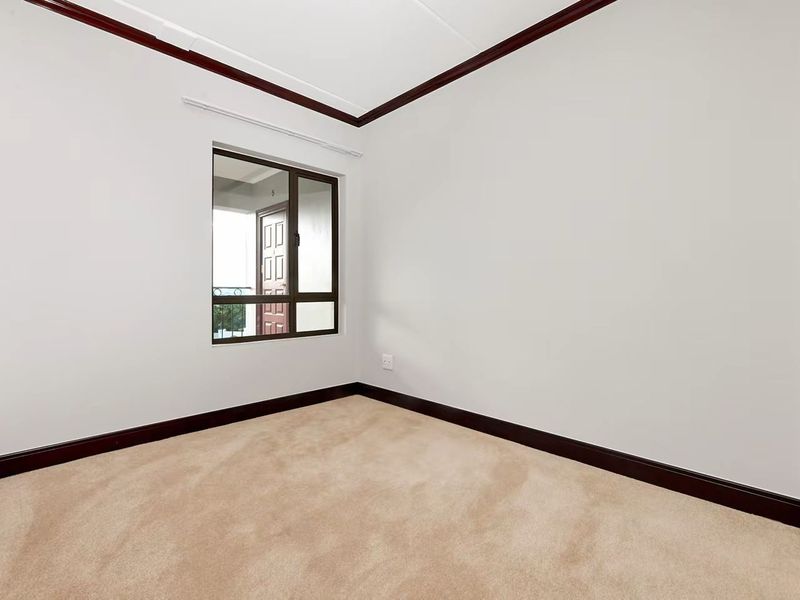 3 Bedroom 2 Bathroom For Rental - Photo 10