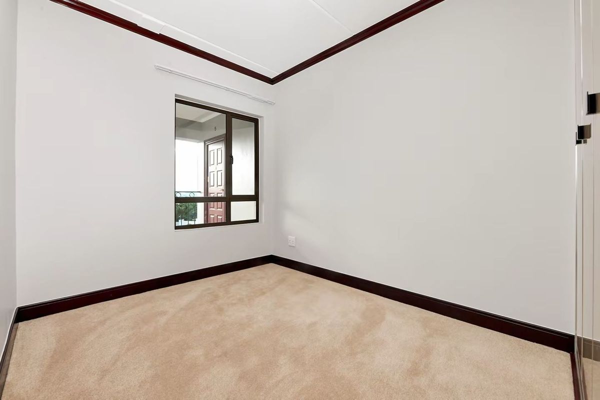 3 Bedroom 2 Bathroom For Rental - Photo 4