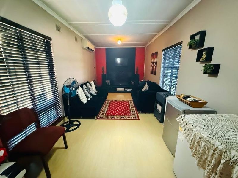 Find your Forever... A Special Place to Hang your Heart... - Photo 9