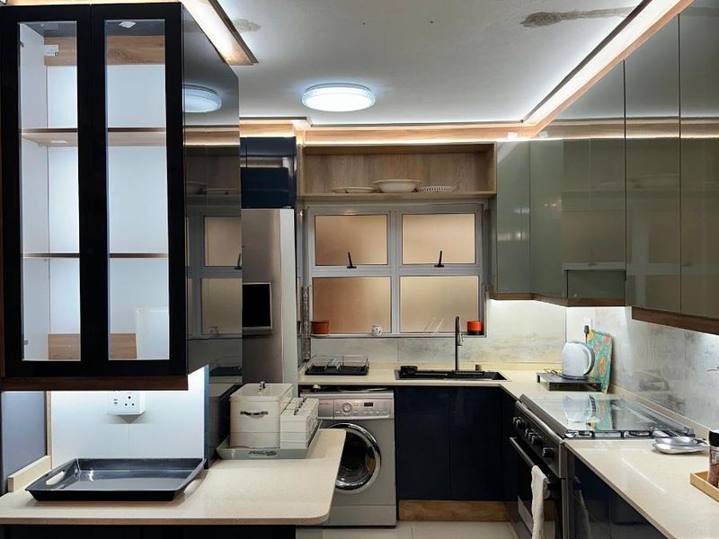 SIMPLY STUNNING!!! AVAILABLE NOW!! - Photo 9