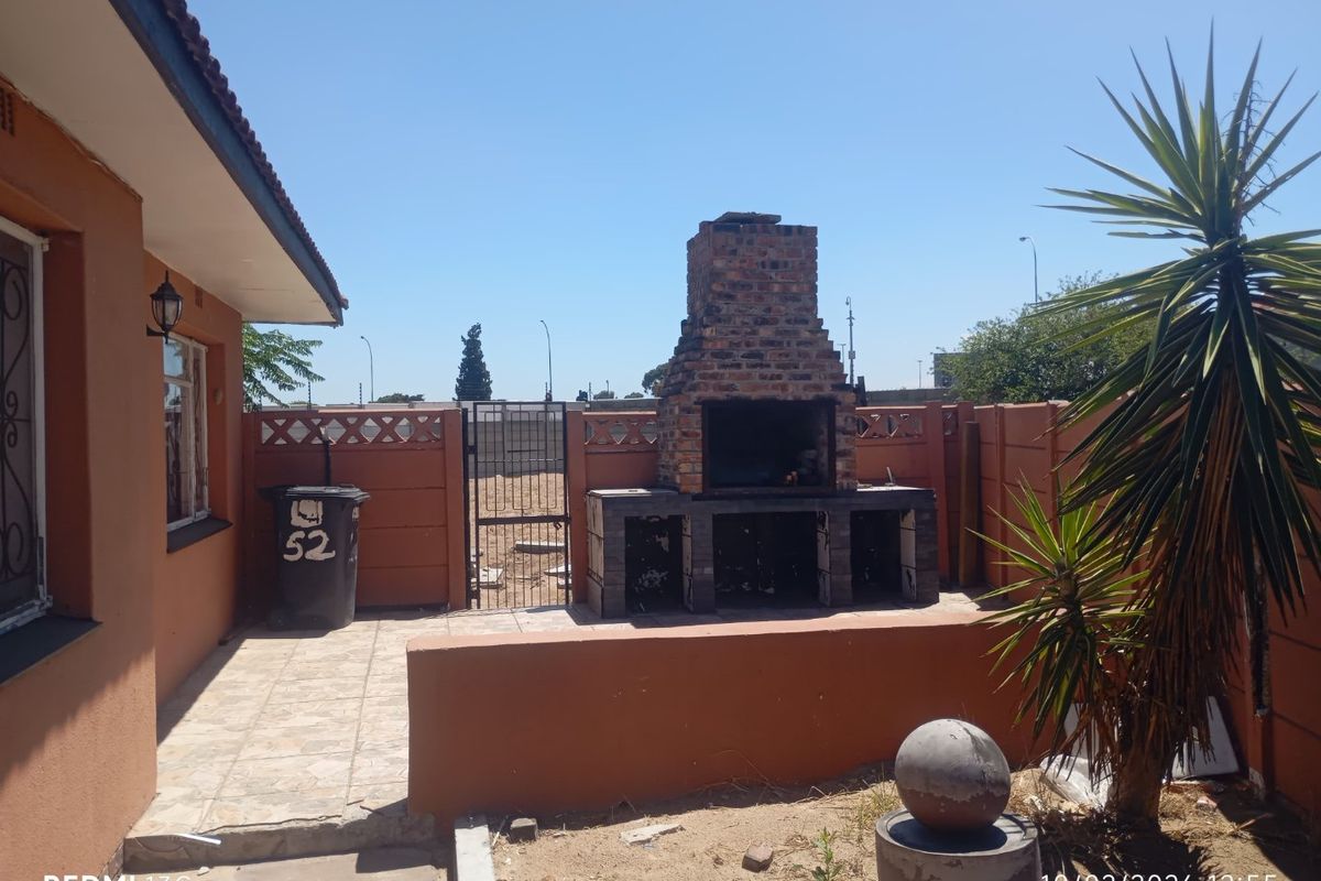 STUDENT ACCOMMODATION & MORE - Photo 2