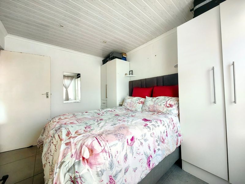 2 Bedroom Rental in Bridgetown - Maximum 3 occupants allowed - Photo 6