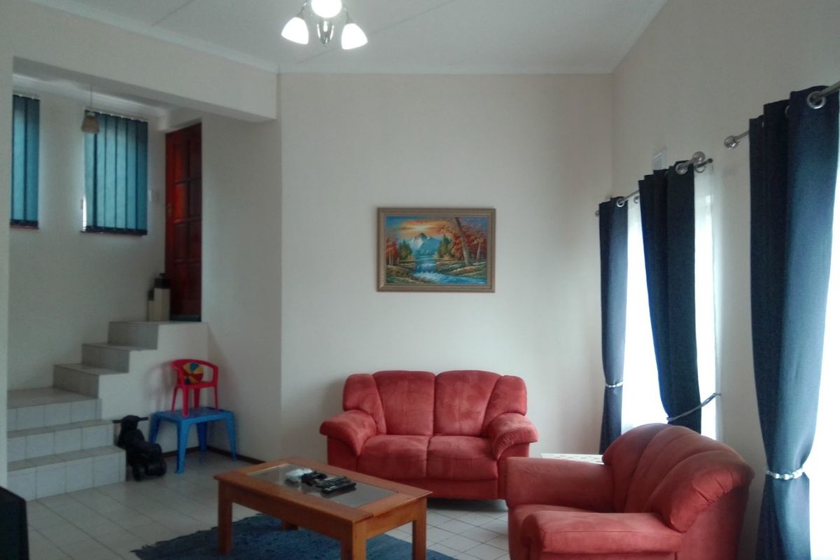 MUCH LOVED FAMILY HOME - Photo 2