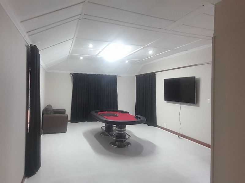 Business Premises. - Photo 10