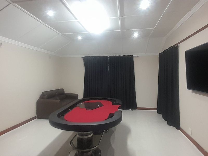 Business Premises. - Photo 9