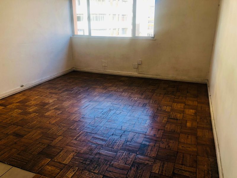 A Studio Apartment To Let In Durban Central, Durban - Photo 4