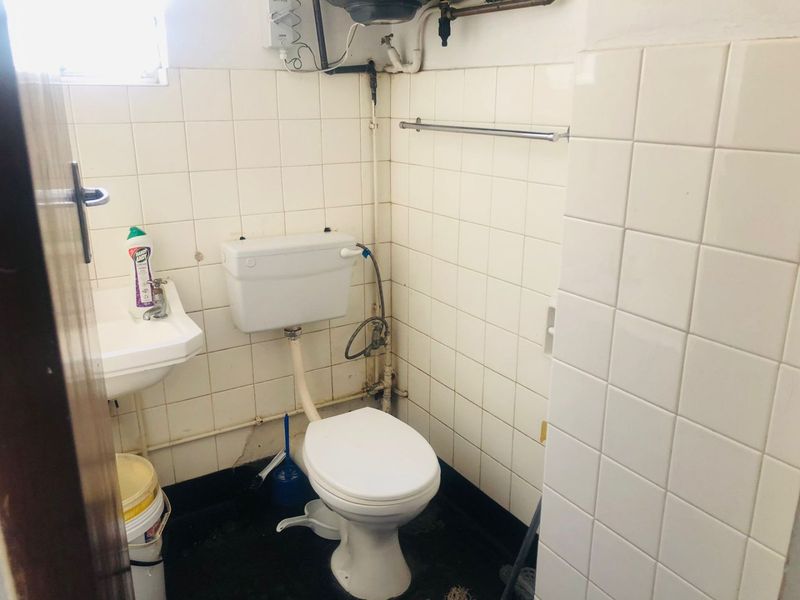 A Studio Apartment To Let In Durban Central, Durban - Photo 5