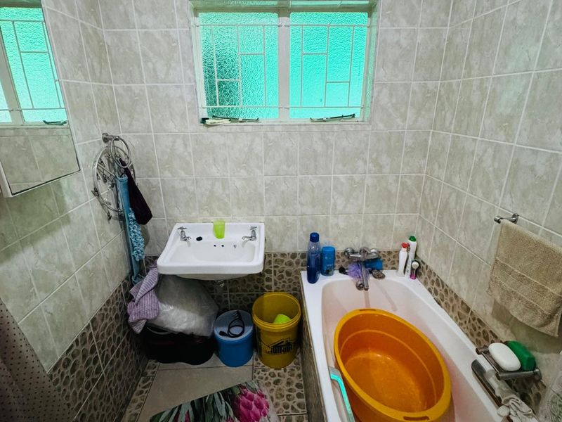 4 Bed House in Bhisho Central for Sale - Photo 10