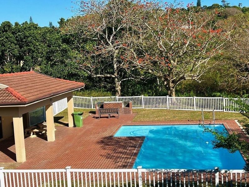 Easy Secure Living In A Well Kept Estate - Photo 3