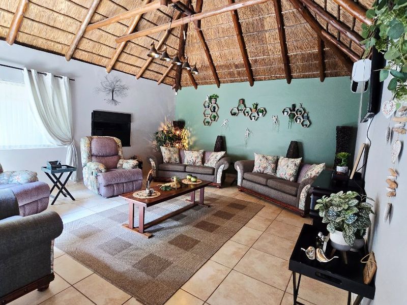 A Place Where Dreams and Nature Meet - Photo 3