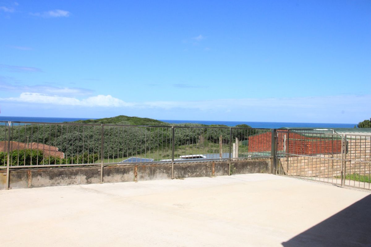 Charming 2-Bedroom Home with Ocean Views in Seavale, Eastern Cape PRICE REDUCED - Photo 5