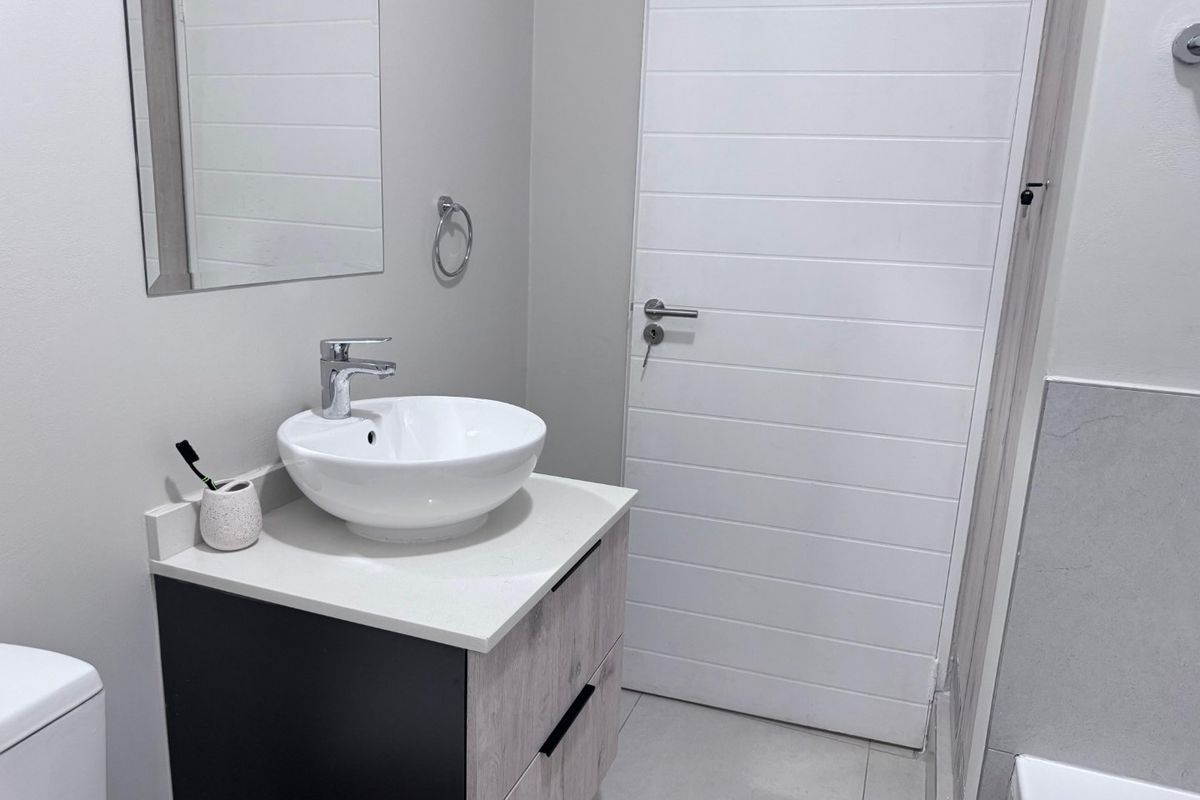 93 On New, Midrand is a perfect example of where modern living meets smart property positioning - Photo 2