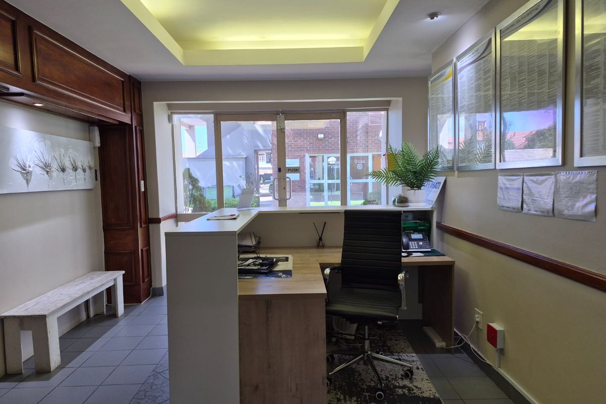 Furnished Ground Floor Office Suite - Available Now - Photo 5