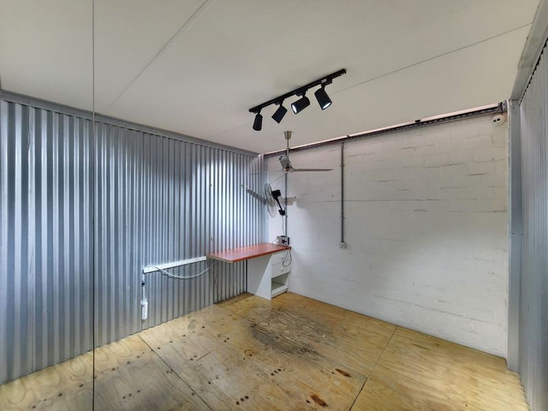 Versatile 180m2 Office & Storage Space To Rent - Photo 10