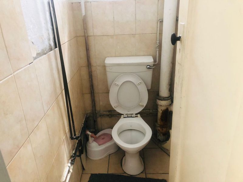 Sharing Apartment To Let In Durban Central, Durban - Photo 5