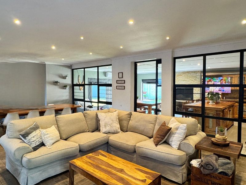 Modern Family Home with Entertainment Area & Flatlet Potential - Photo 2