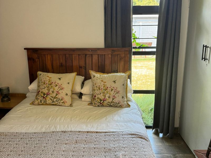 Modern Family Home with Entertainment Area & Flatlet Potential - Photo 9