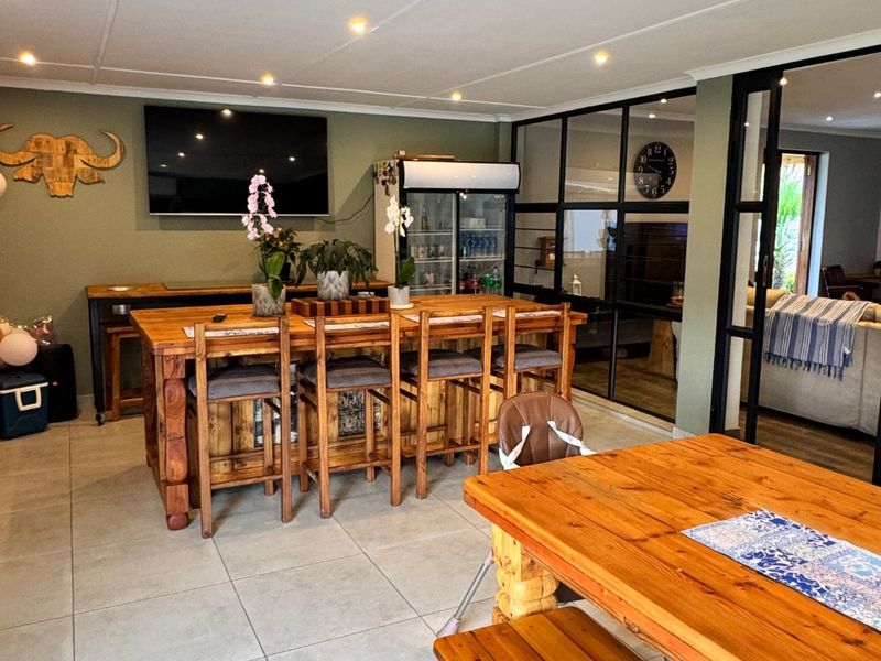 Modern Family Home with Entertainment Area & Flatlet Potential - Photo 3