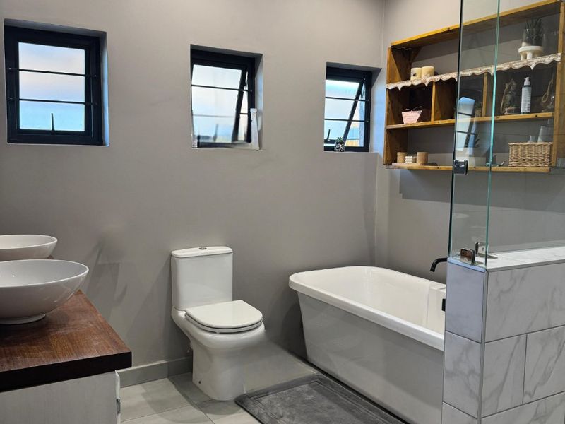 Modern Family Home with Entertainment Area & Flatlet Potential - Photo 7