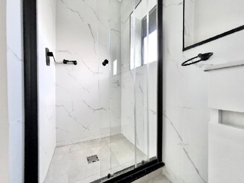 2 Bedroom 2 Bathroom Penthouse - Photo 8