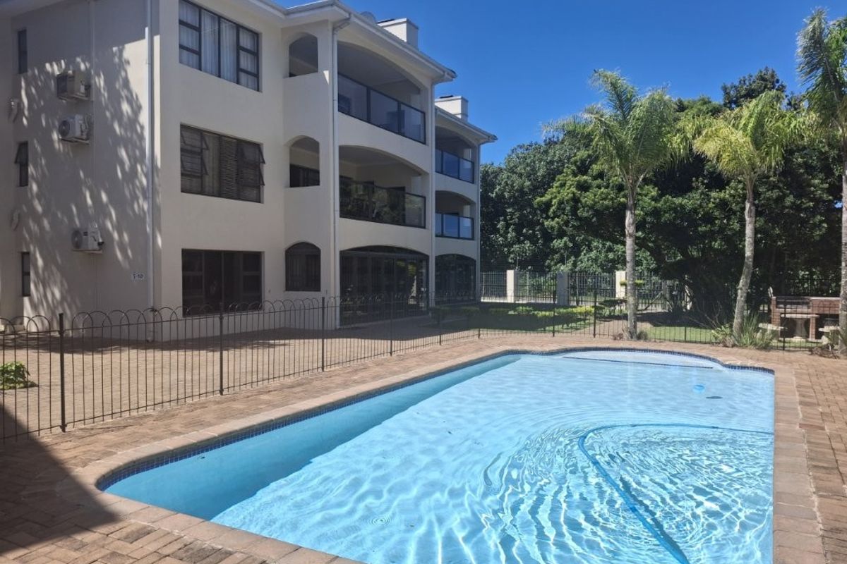 Modern Beachside Apartment, within a Prestigious Complex, Just a 50m Strole from the Southbroom Beach!!!! - Photo 2