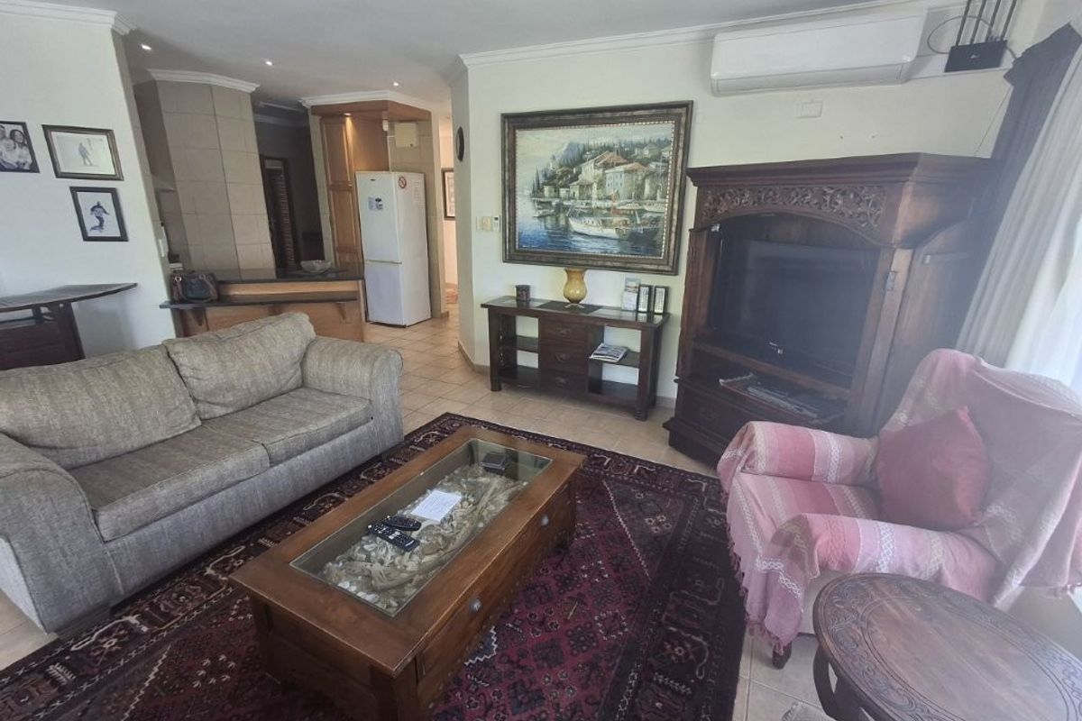 Modern Beachside Apartment, within a Prestigious Complex, Just a 50m Strole from the Southbroom Beach!!!! - Photo 5