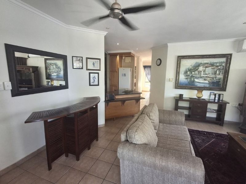 Modern Beachside Apartment, within a Prestigious Complex, Just a 50m Strole from the Southbroom Beach!!!! - Photo 6