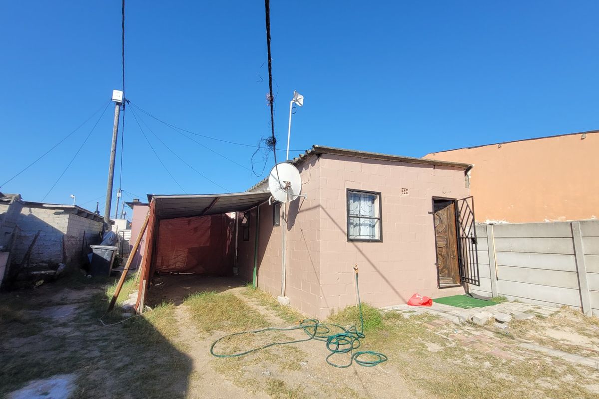 1 Bedroom House in Khayelitsha - Photo 4