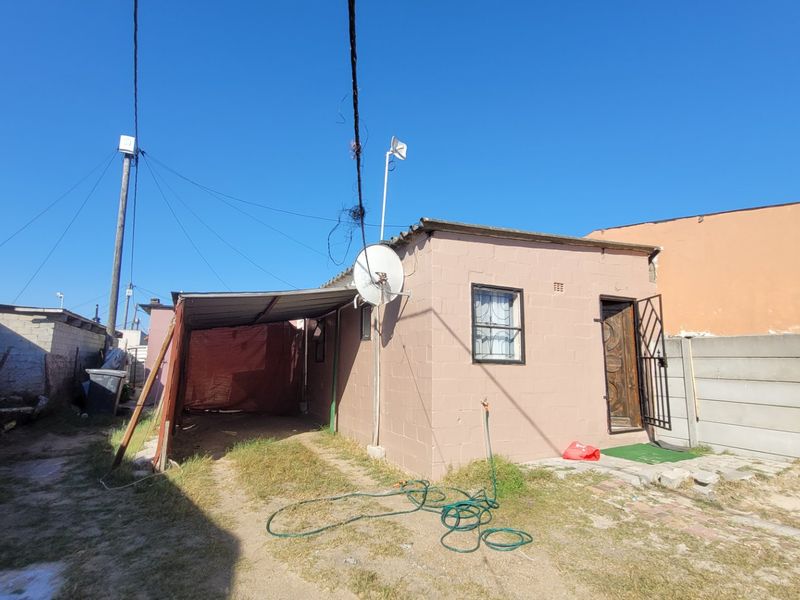 1 Bedroom House in Khayelitsha - Photo 4