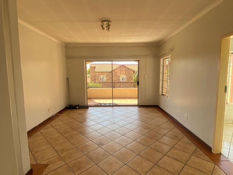 2 BEDRROOMS 1 FULL BATHROOM APARTMENT AVAILABLE FOR SALE IN EQUESTRIA - Photo 9