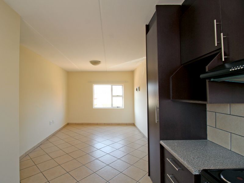 Property development for sale in Kempton Park- samuel complex - Photo 5