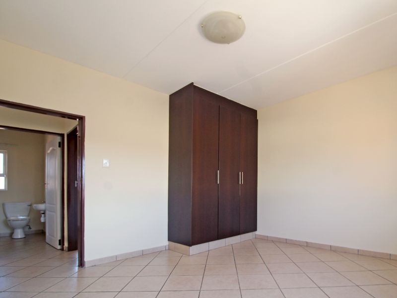 Property development for sale in Kempton Park- samuel complex - Photo 8